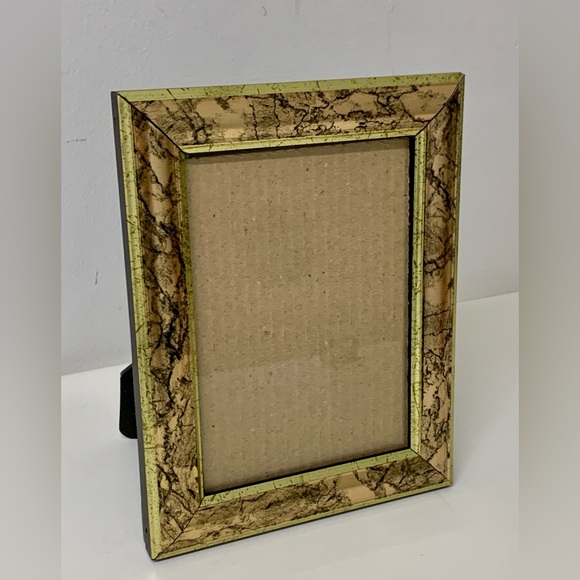 Vtg Antiqued Metallic Gold Painted 9” x 7” Picture Frame - Picture 8 of 12